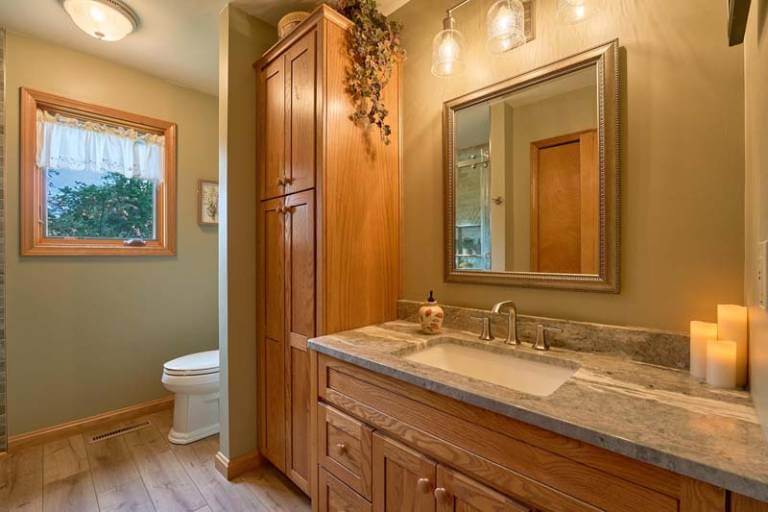 Bathroom 2